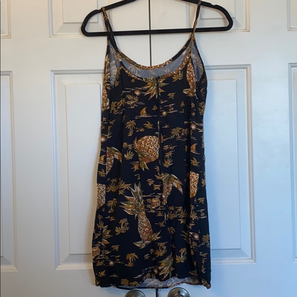 Pineapple dress - Picture 2 of 2